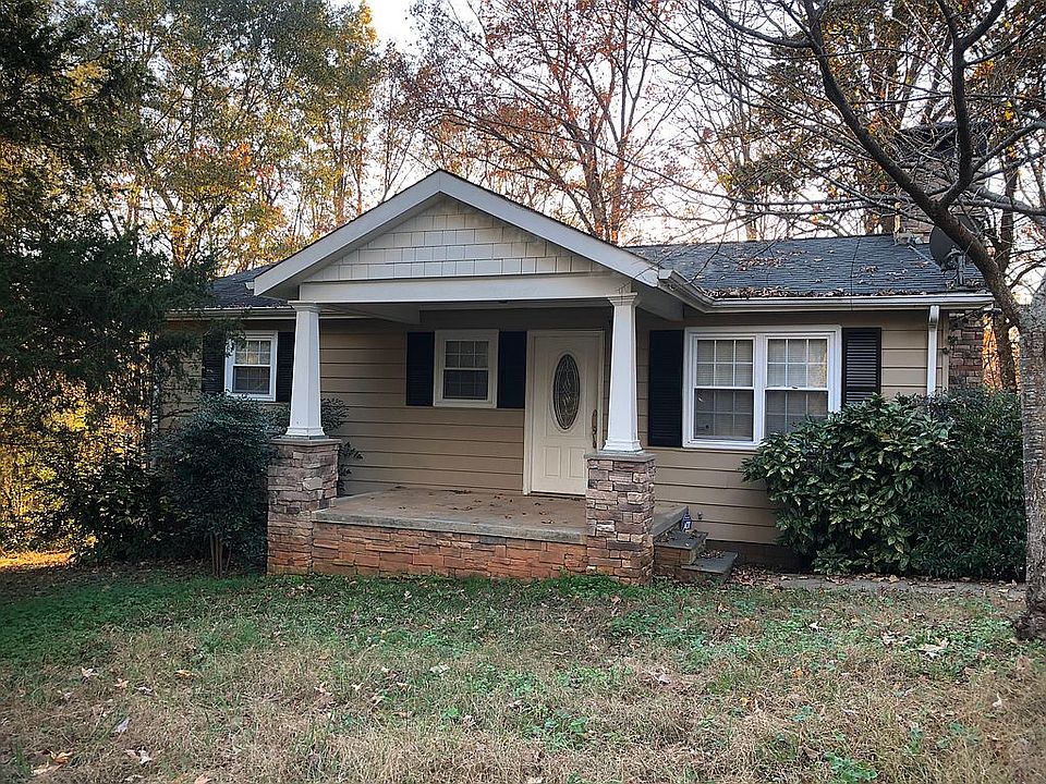 1st image of 103 Arrowhead Dr