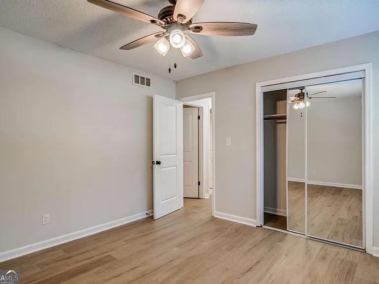 4734 N Springs Rd NW — Photo 35