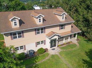 115 4th St, Bridgeport, WV 26330