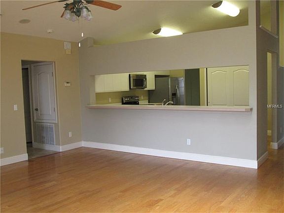 4th image of 725 Hallowell Cir