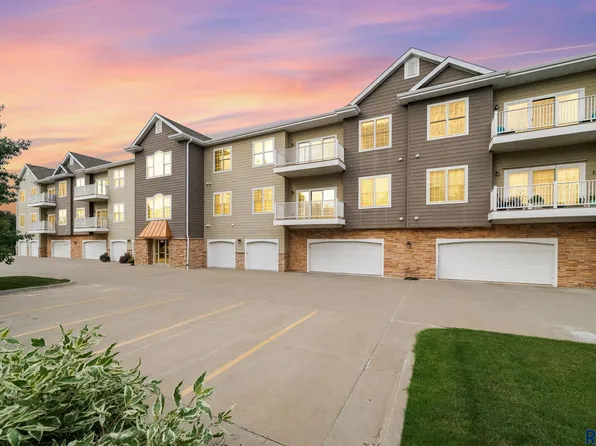 6106 S Avalon Ave Unit 204, Sioux Falls, SD 57108