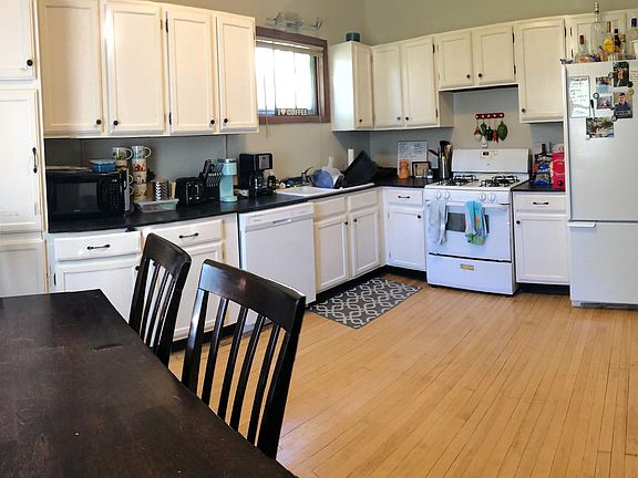 2nd image of 2438 Pillsbury Ave S #1