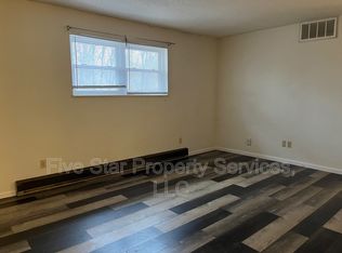 2070 W Washington St UNIT 12, Springfield, IL 62702