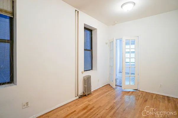 Rented by City Connections Realty | media 23