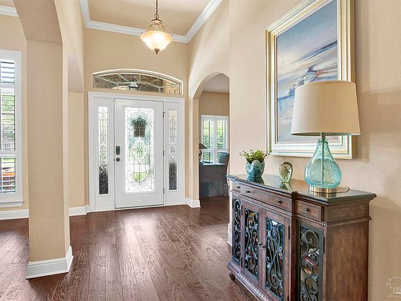 3rd image of 989 Legacy Oaks Dr