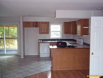 2nd image of 221 S Division St