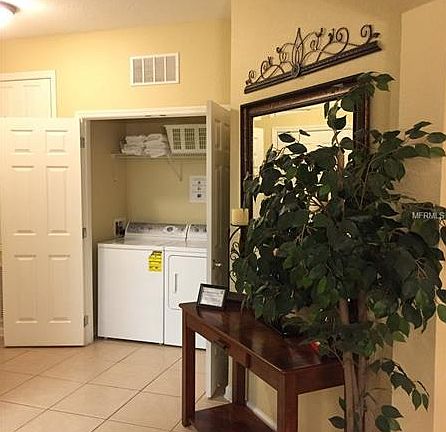 5th image of 4114 Breakview Dr #105