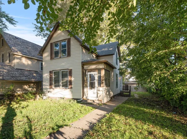 451 Charles Ave, Saint Paul, MN 55103