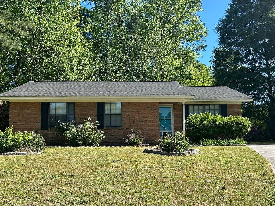 1st image of 137 Woodberry Ct