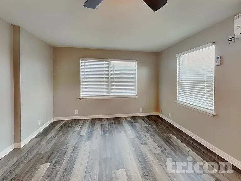 320 Rigel Rd — Photo 8