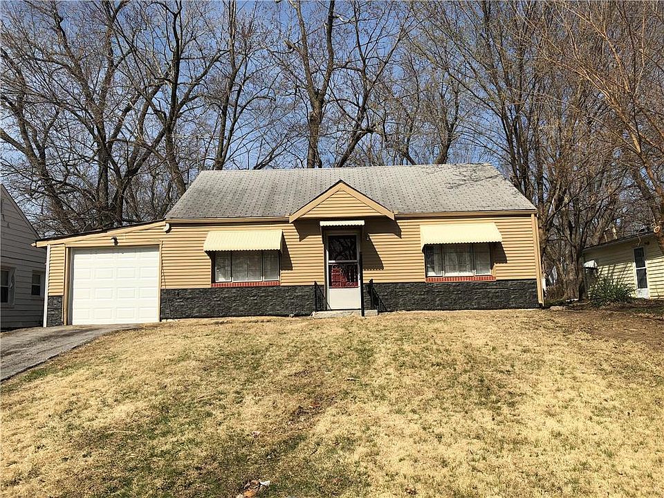 1st image of 8032 Olive St