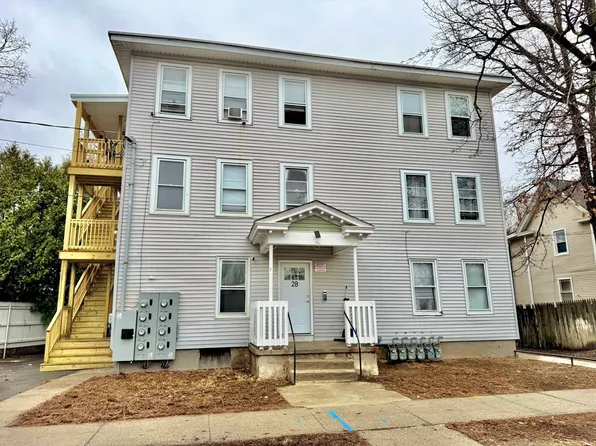 28 Randall Pl, Springfield, MA 01108