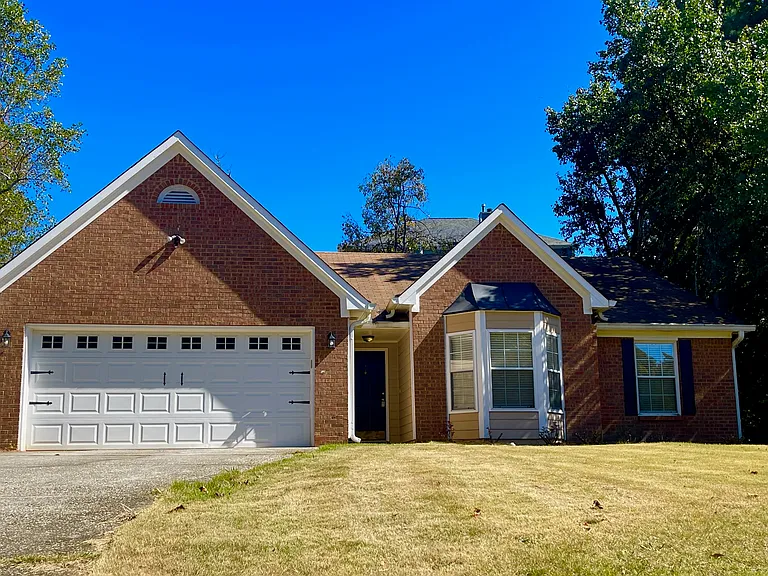 2373 Berkeley Creek Ct — Photo 1