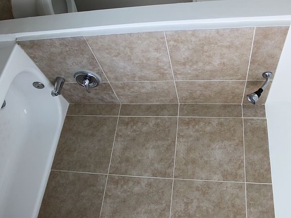 4th image of 505 N Adams St APT 8