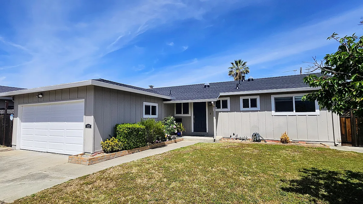 Building Photo - 1823 Ronie Way