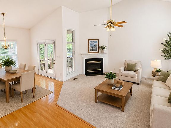 3rd image of 8709 Blakehurst Dr