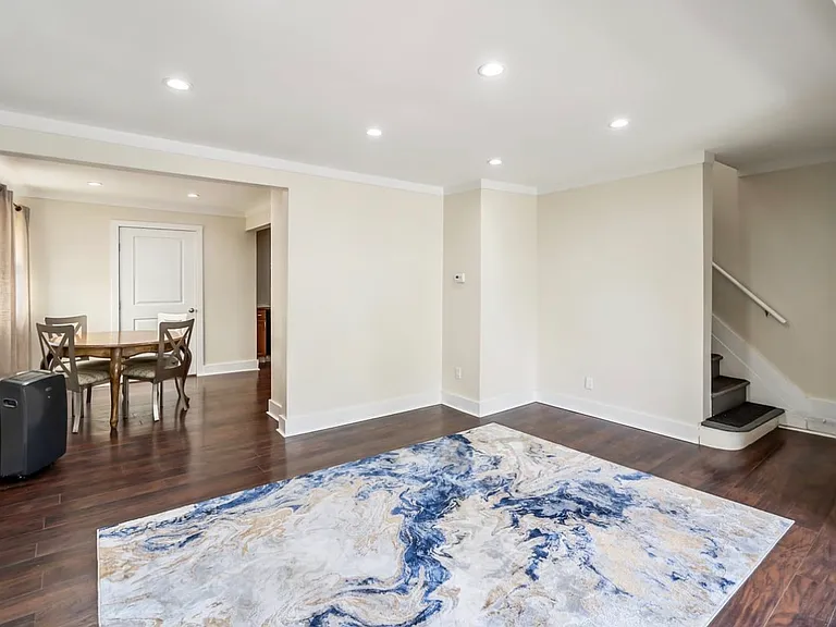 226 Louis St #1 — Photo 5