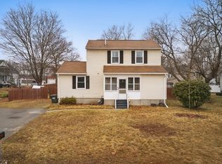 20 West Ave, Webster, MA 01570