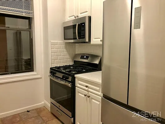 Rented by 24 7 NYC Realty Inc. | media 15