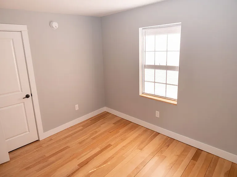 444 Fore St #202 — Photo 7