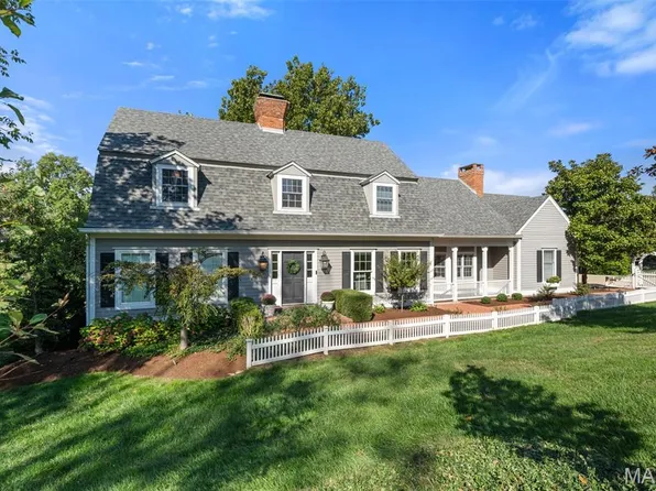 1047 Tidewater Place Ct, Chesterfield, MO 63017