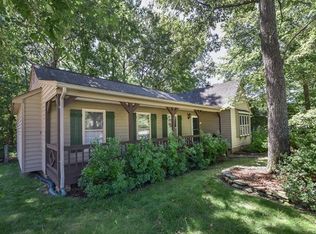 8805 Piels Rd, North Chesterfield, VA 23237