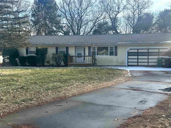 10060 Dunn Rd, Osceola, IN 46561