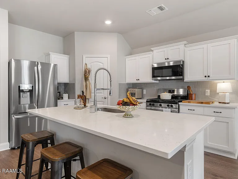105 Harvest Falls Dr — Photo 9