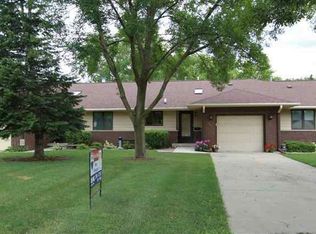 1512 Pinnacle Pl, Waterloo, IA 50701