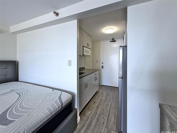 5th image of 445 Seaside Ave APT 1908
