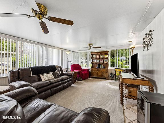 5th image of 110 SHAFFER Avenue
