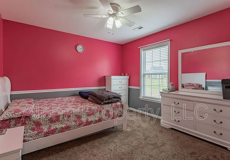 105 Herndon Ct — Photo 16