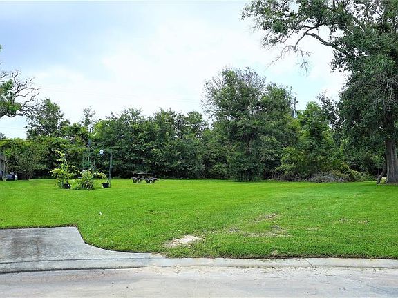 4th image of 1406 Delabrook Ct