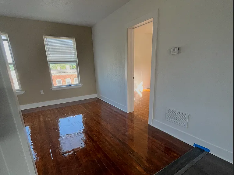 934 Catherine St #3S — Photo 7
