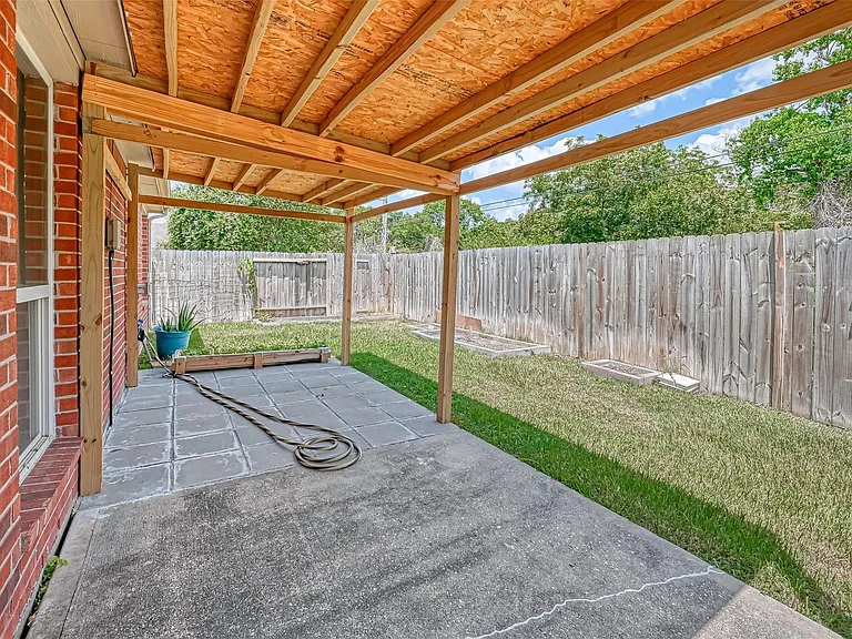 11834 Leaf Oak Dr — Photo 19
