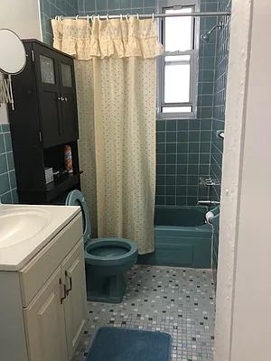 Rented by Alexiou Realty | media 26