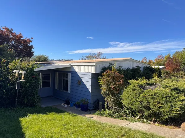 28 Springhill Court, Santa Rosa, CA 95409