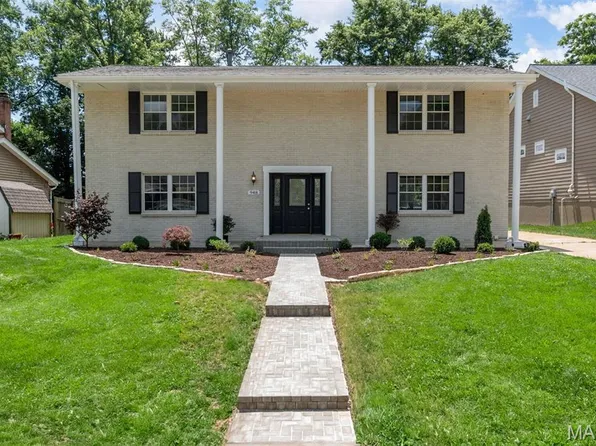 948 Barbara Ann Ln, Ballwin, MO 63021