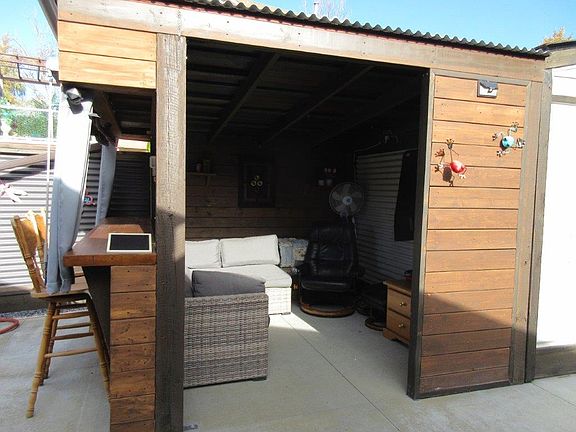 5th image of 415 Commonwealth Rd #727