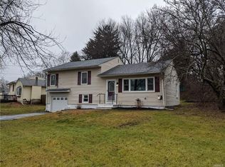 18 Willow Pl, Middletown, NY 10940