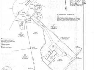 16 Bayberry Ln, Nantucket, MA 02554