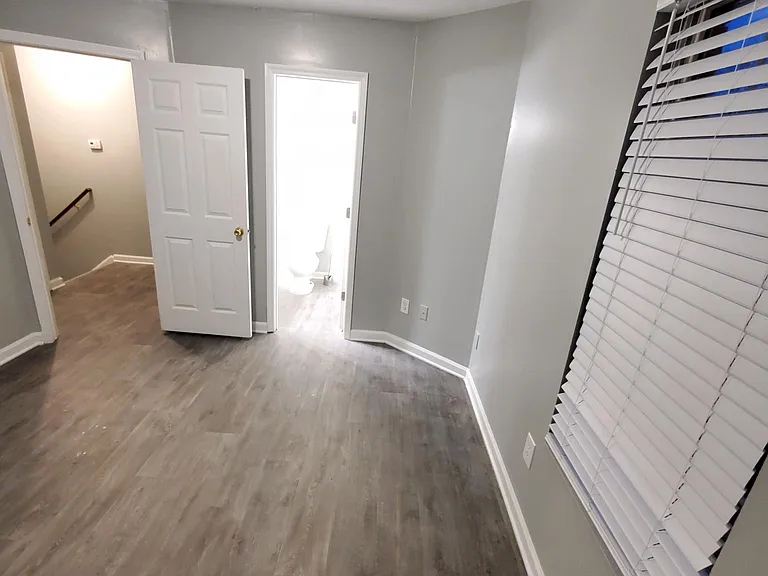 729 Colleton St #729 — Photo 18