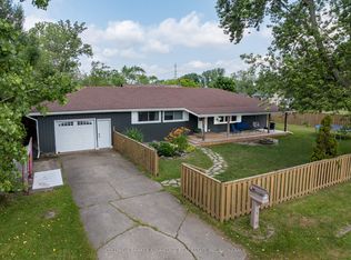367 Grandview Rd, Fort Erie, ON L2A 4T3