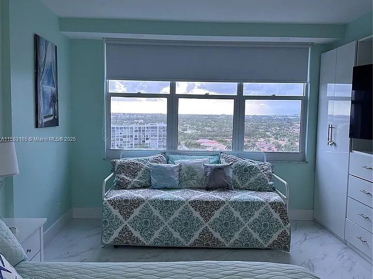 2501 S Ocean Dr #1530 — Photo 9