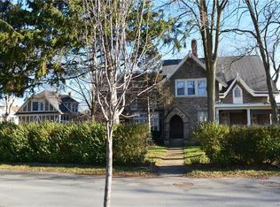 525 Riverside Dr, Niagara Falls, NY 14303