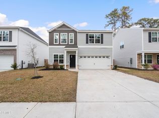 77 Chestnut St, Beaufort, SC 29906