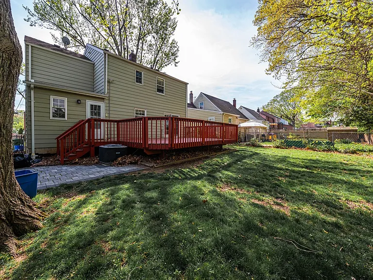 531 Hory St — Photo 23