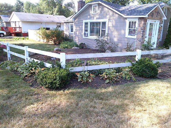 2nd image of 1404 Sunset Dr