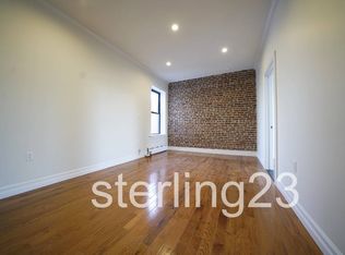 3114 34th St APT 17, Astoria, NY 11106