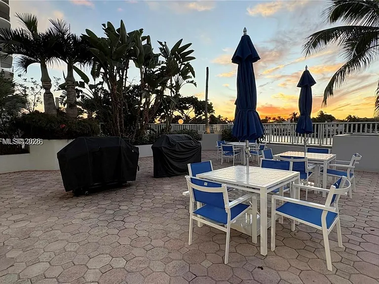 5700 Collins Ave #3N — Photo 6